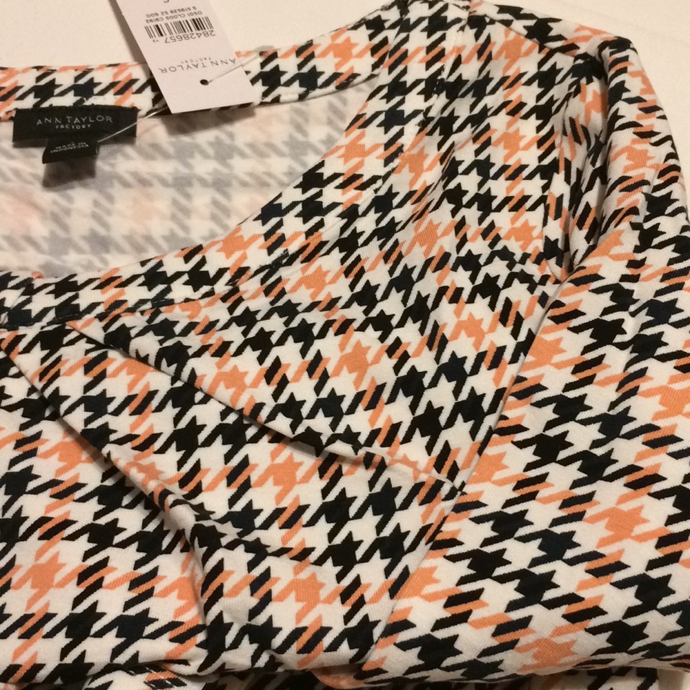 Ann Taylor Houndstooth 3/4 Sleeve Top Black Orange - Picture 8 of 8